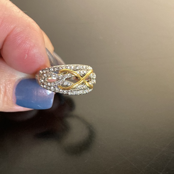 Infinity ring - Picture 5 of 6